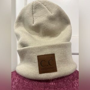 CC Boutique Cream Beanie. Never worn!
